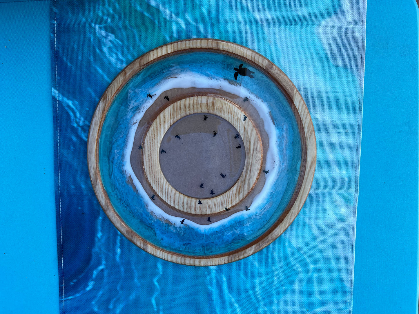 Hatchling Beach Serving tray